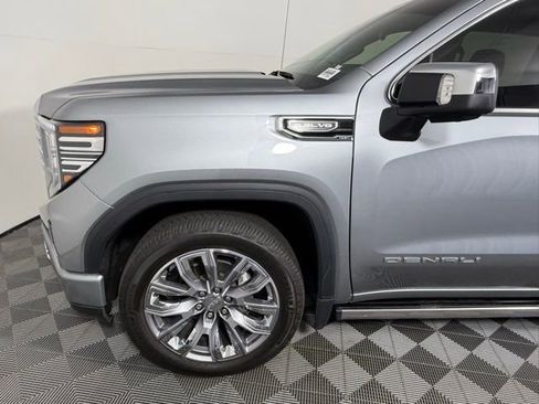 Used 2024 GMC Sierra 1500 Denali w/ Denali Reserve Package AWD/4WD image 18