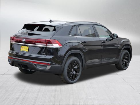 New 2026 Volkswagen Atlas Cross Sport SE image 4