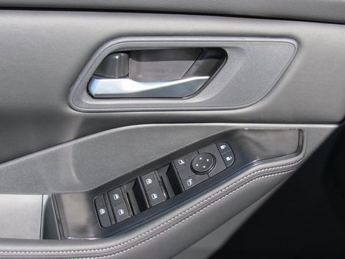 New 2026 Nissan Rogue SV image 11