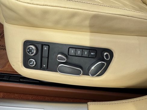 Used 2016 Bentley Flying Spur V8 AWD/4WD image 33