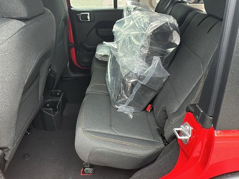 New 2025 Jeep Wrangler Sport S image 15