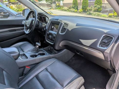 Used 2019 Dodge Durango SXT AWD/4WD image 25