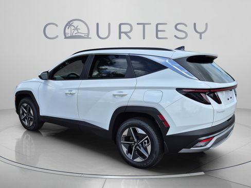 New 2026 Hyundai Tucson SEL AWD/4WD image 3