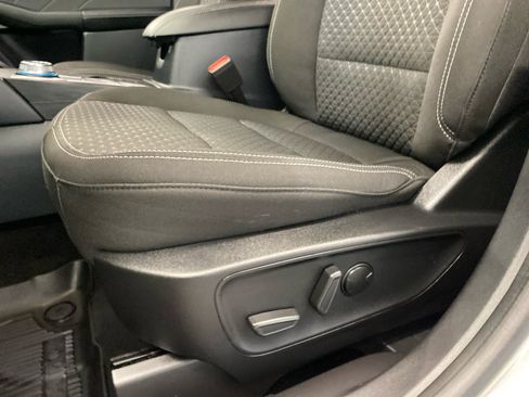 Used 2023 Ford Escape Active AWD/4WD image 17
