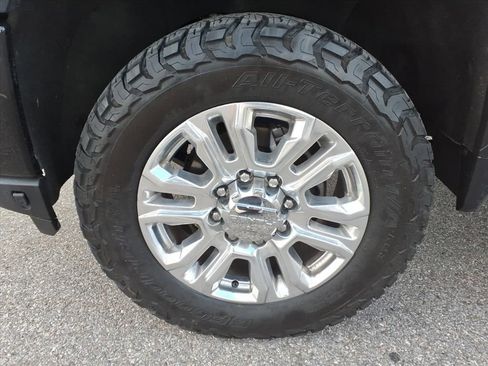 Used 2023 GMC Sierra 2500 Denali AWD/4WD image 11