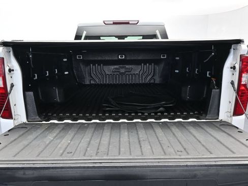 Used 2022 Chevrolet Silverado 1500 Custom RWD image 32