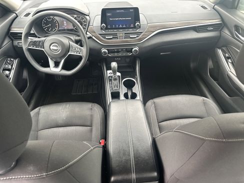 Used 2023 Nissan Altima 2.5 SV image 22