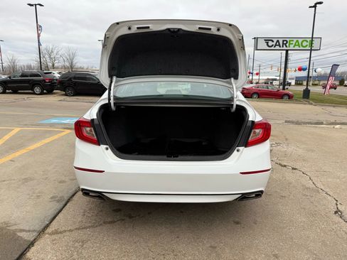 Used 2022 Honda Accord Sport image 13