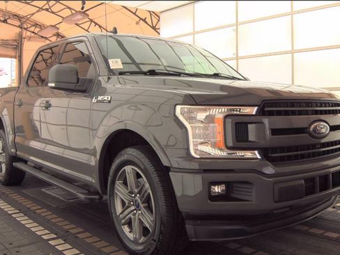 Used 2020 Ford F150 XLT w/ Equipment Group 302A Luxury RWD image 4