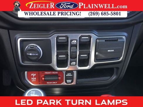 Used 2020 Jeep Gladiator Rubicon image 22
