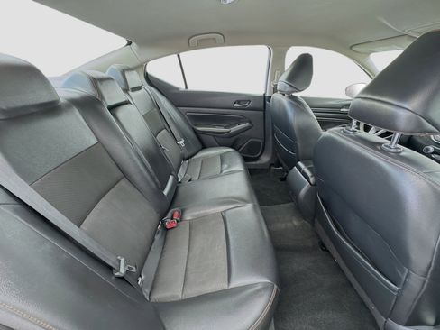 Used 2020 Nissan Altima 2.5 SR image 18