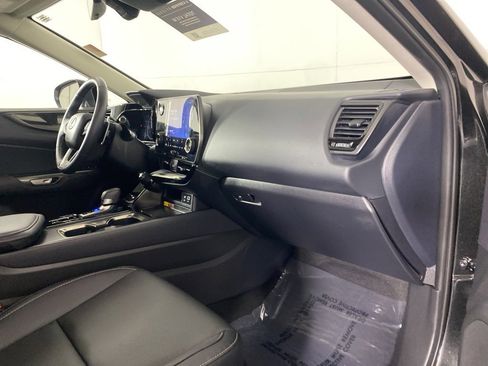 Certified 2025 Lexus NX 350 AWD image 23