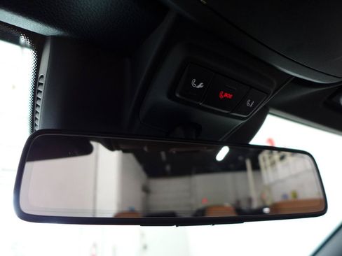 Used 2018 Mercedes-Benz E 400 4MATIC Cabriolet image 65