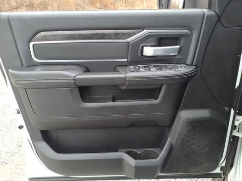 Used 2024 RAM 2500 Big Horn w/ Bed Utility Group image 22