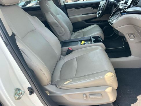 Used 2019 Honda Odyssey Elite image 9