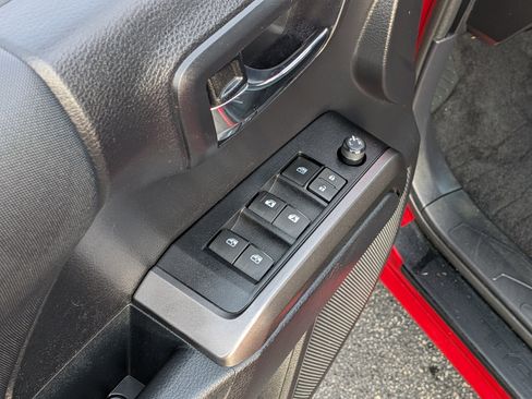 Used 2021 Toyota Tacoma TRD Sport image 20