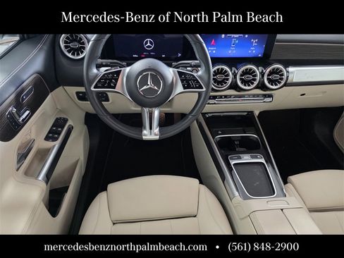 Certified 2025 Mercedes-Benz GLB 250 image 12