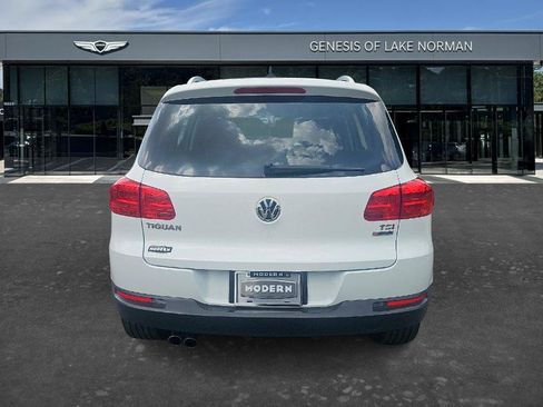 Used 2017 Volkswagen Tiguan Wolfsburg Edition AWD/4WD image 8