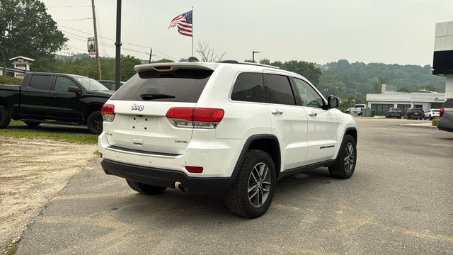 Used 2017 Jeep Grand Cherokee Limited AWD/4WD image 6