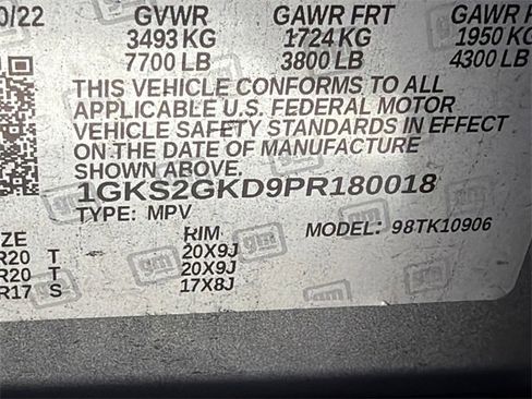 Used 2023 GMC Yukon XL SLT image 34