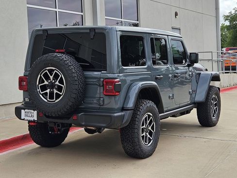 New 2026 Jeep Wrangler Unlimited Rubicon AWD/4WD image 3