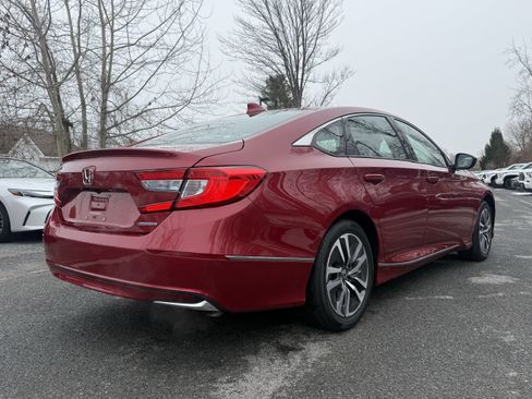Used 2018 Honda Accord EX image 12