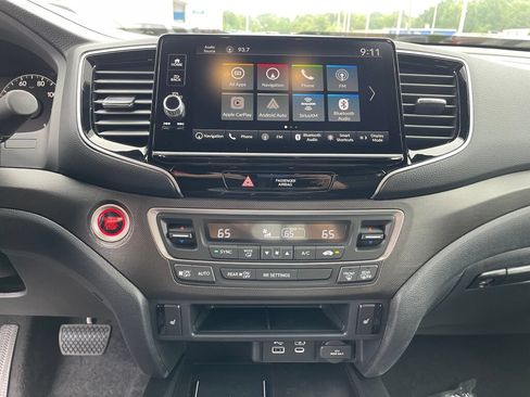 Used 2024 Honda Ridgeline TrailSport image 10