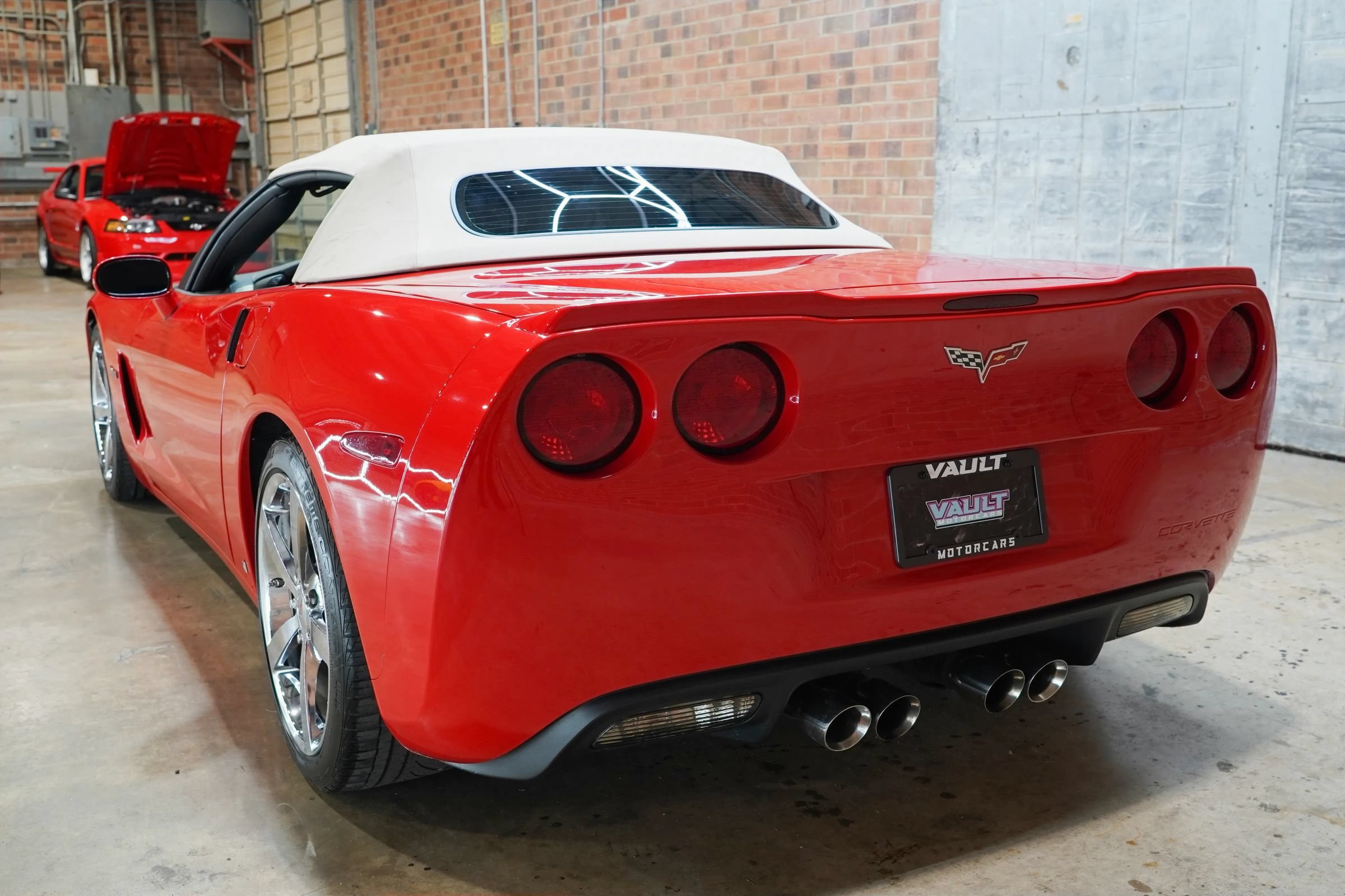 Used 2008 Chevrolet Corvette Convertible w/ Preferred Equipment Group RWD image 10