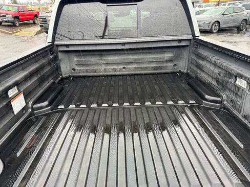 Used 2018 Honda Ridgeline Sport image 14