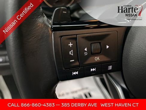Certified 2024 Nissan Pathfinder SL AWD/4WD image 32