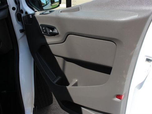 Used 2020 Ford Transit 350 XLT RWD image 32