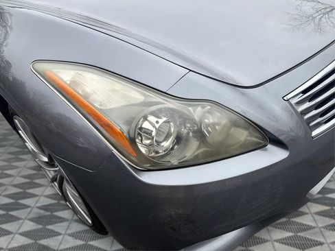 Used 2011 INFINITI G37 Journey w/ Premium Pkg image 40