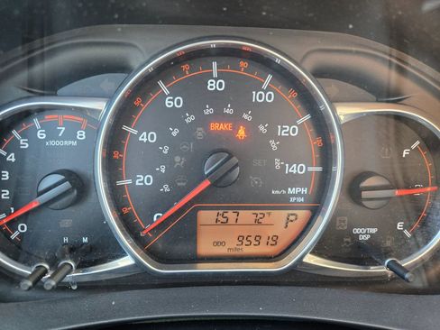 Used 2016 Toyota Yaris SE image 21