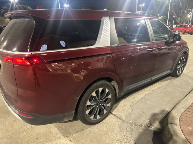 Certified 2024 Kia Carnival EX FWD image 5