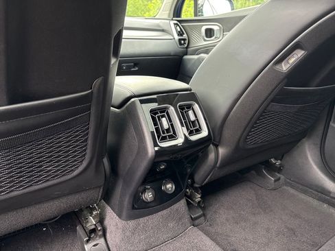 Used 2023 Kia Sorento SX FWD image 27