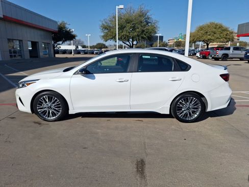 Used 2022 Kia Forte GT-Line w/ GT-Line Technology Package image 3