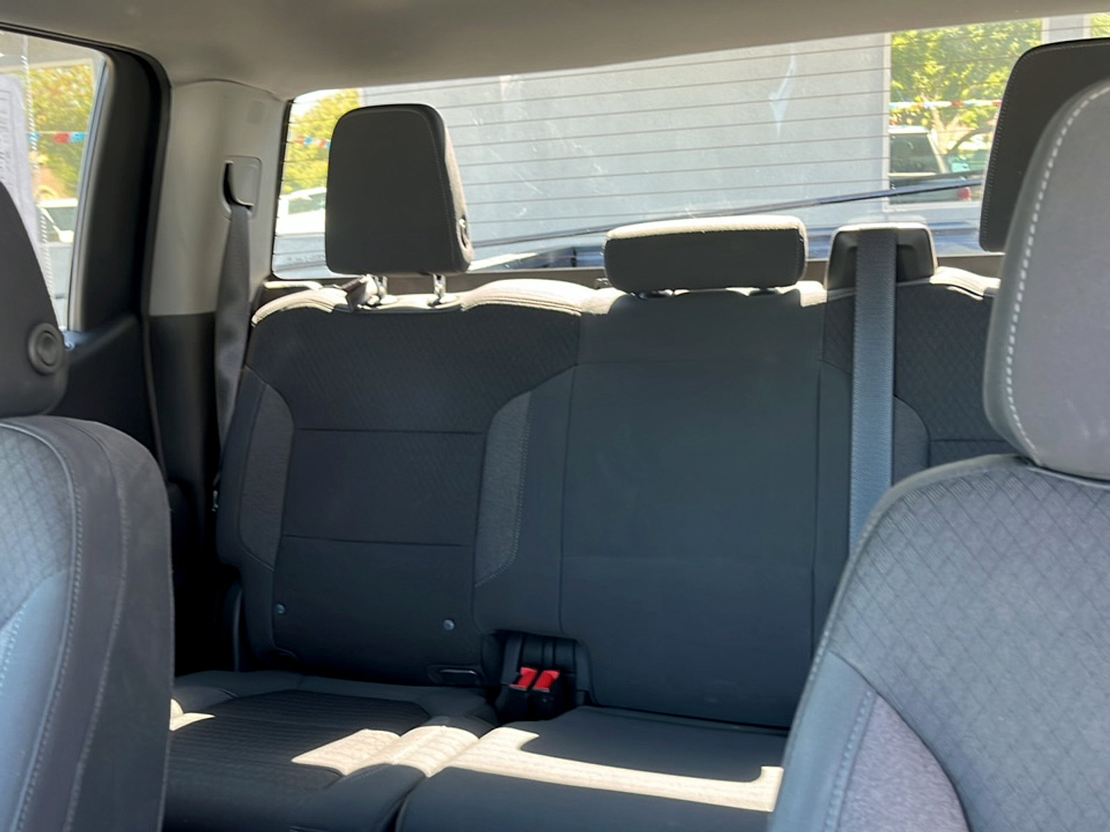 Used 2021 Chevrolet Silverado 1500 LT AWD/4WD image 49