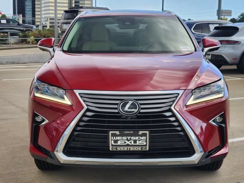 Used 2019 Lexus RX 350L Luxury w/ Accessory Package FWD image 2