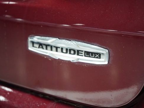 Used 2022 Jeep Compass Latitude image 13