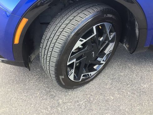 Certified 2024 Kia Sportage SX image 16