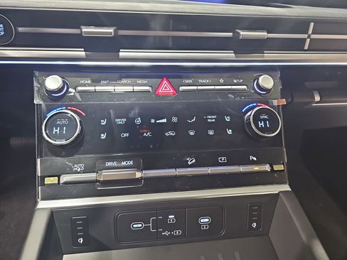 New 2026 Hyundai Santa Fe Limited FWD image 25