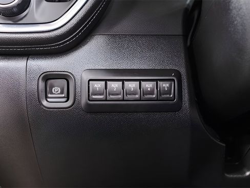 Used 2023 Chevrolet Silverado 2500 LTZ w/ LTZ Plus Package image 20