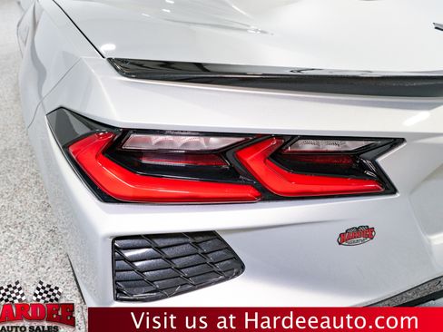 Used 2024 Chevrolet Corvette Stingray Premium Cpe w/ 3LT image 9