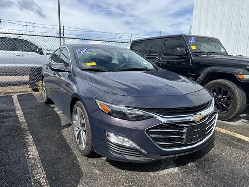 Used 2025 Chevrolet Malibu LT FWD image 14