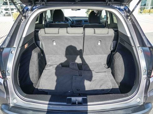 Used 2016 Honda HR-V LX image 26