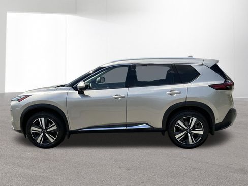 Used 2023 Nissan Rogue Platinum w/ Platinum Premium Package AWD/4WD image 6