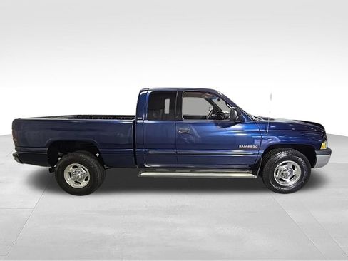 Used 2002 Dodge Ram 2500 Truck 2WD Quad Cab image 5