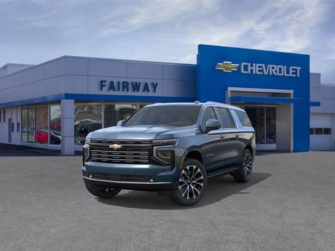 New 2026 Chevrolet Suburban High Country image 8
