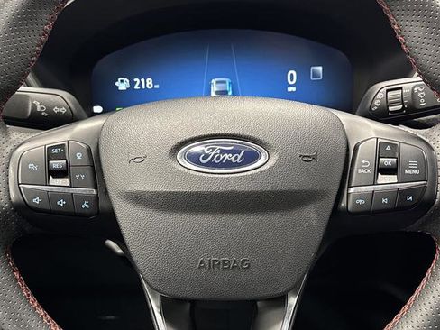 Used 2023 Ford Escape ST-Line Select image 16