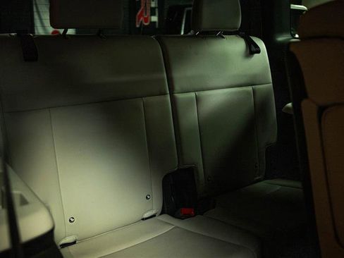 Used 2025 Hyundai Santa Fe SEL AWD/4WD image 12